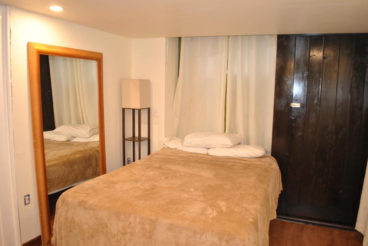 Ewr Airport Multilevel Guest House Room With 2-3 Beds Newark Eksteriør billede