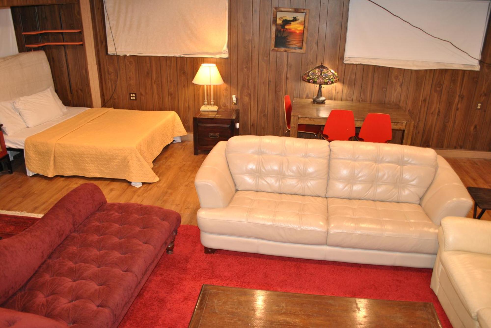 Ewr Airport Multilevel Guest House Room With 2-3 Beds Newark Eksteriør billede